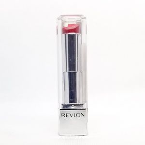 Revlon Ultra HD lipstick #825 Hydrangea